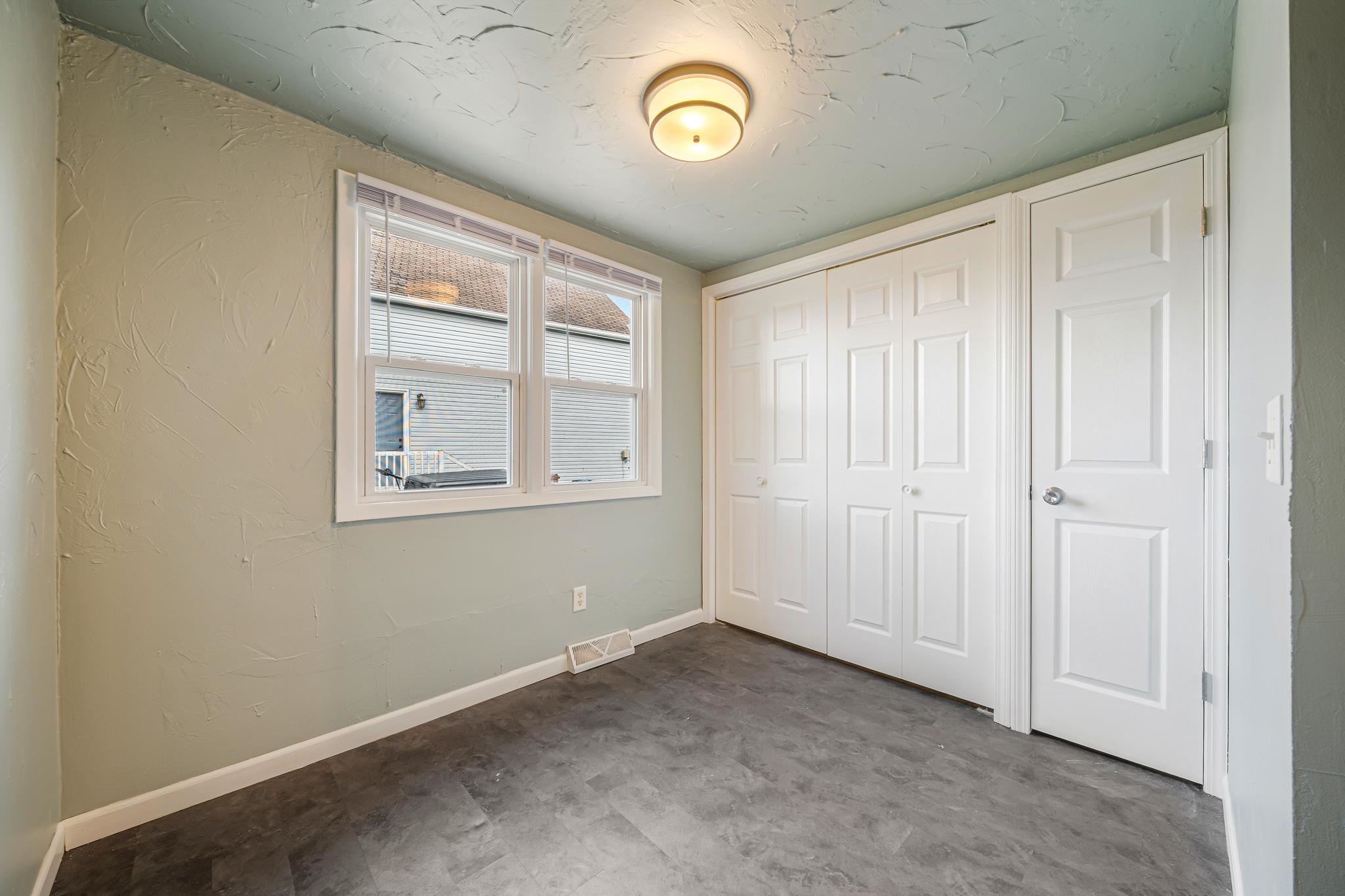 524 3rd Street Menasha, WI 54952 - Photo 7 of 44