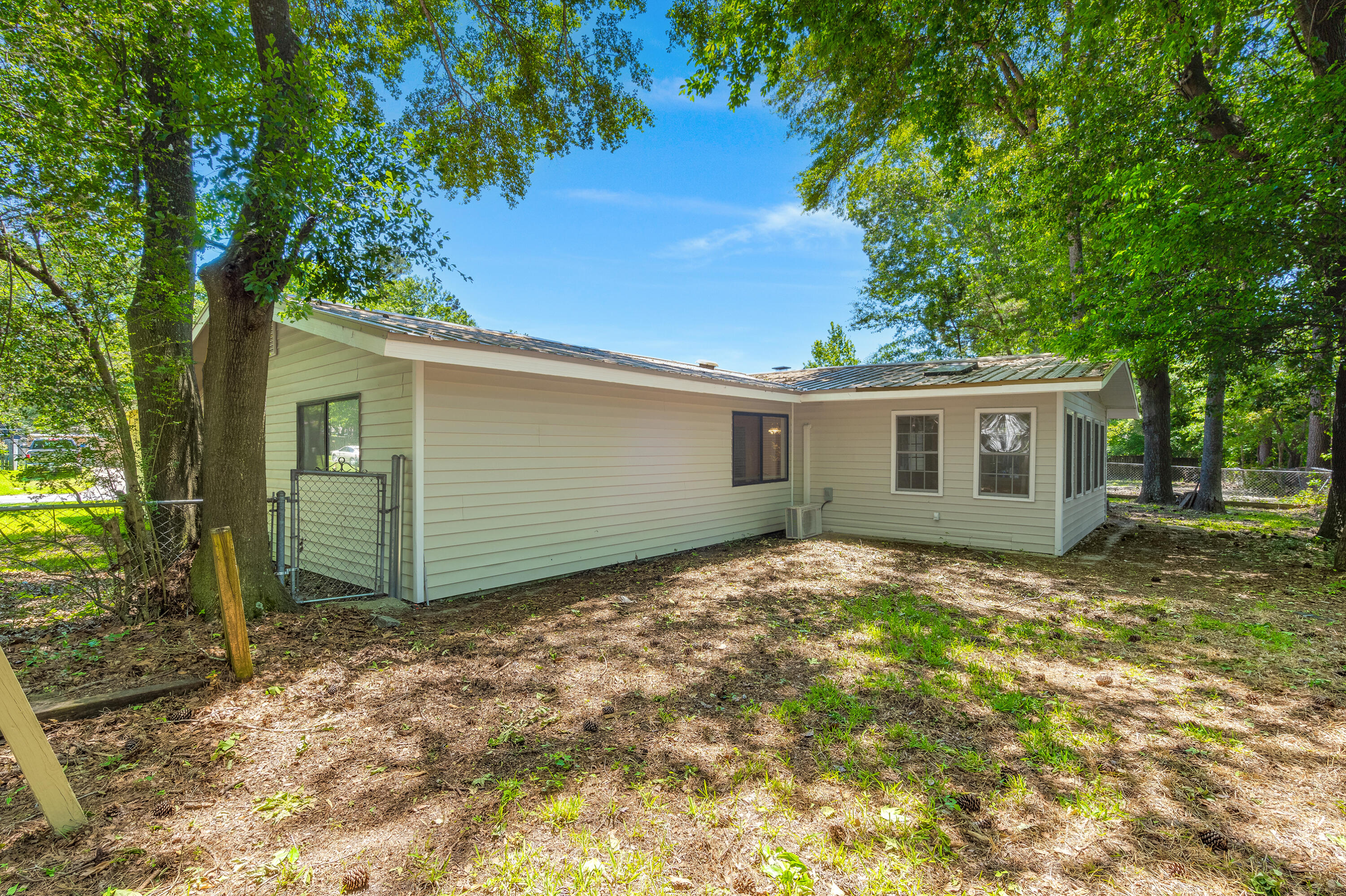 607 Piedmont Lane Ladson, SC 29456 - Photo 29 of 32 32