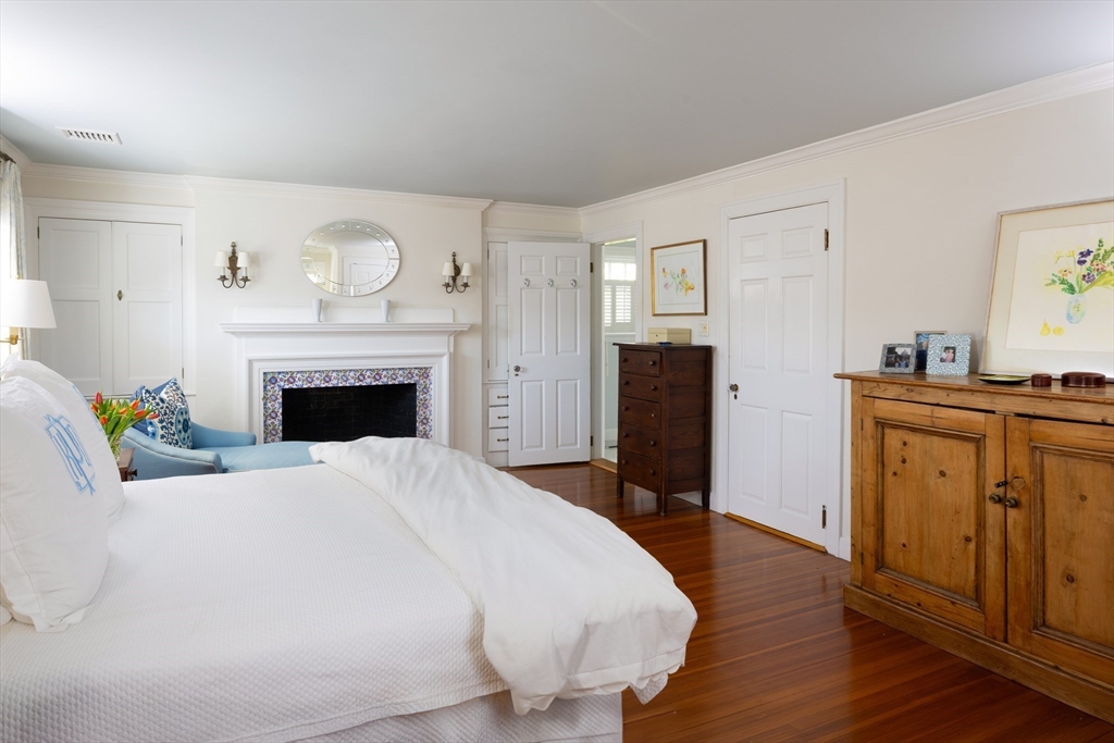 164 Willard Road Brookline, MA 02445 - Photo 16 of 27