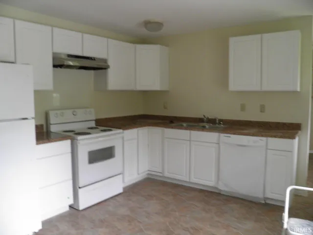 $1,450 | 3501 North Kingsley Drive, Bloomington, IN 47404