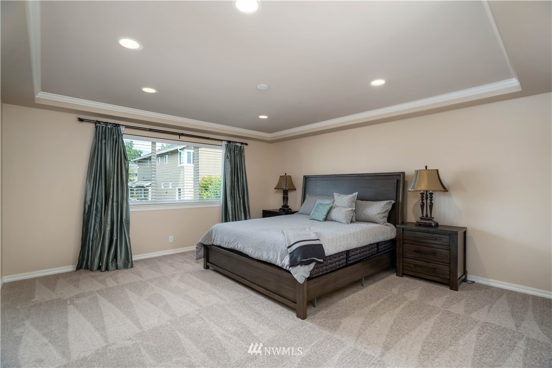 4708 Northeast 1st Place Renton, WA 98059 - Photo 23 of 34 Gallery Image 23