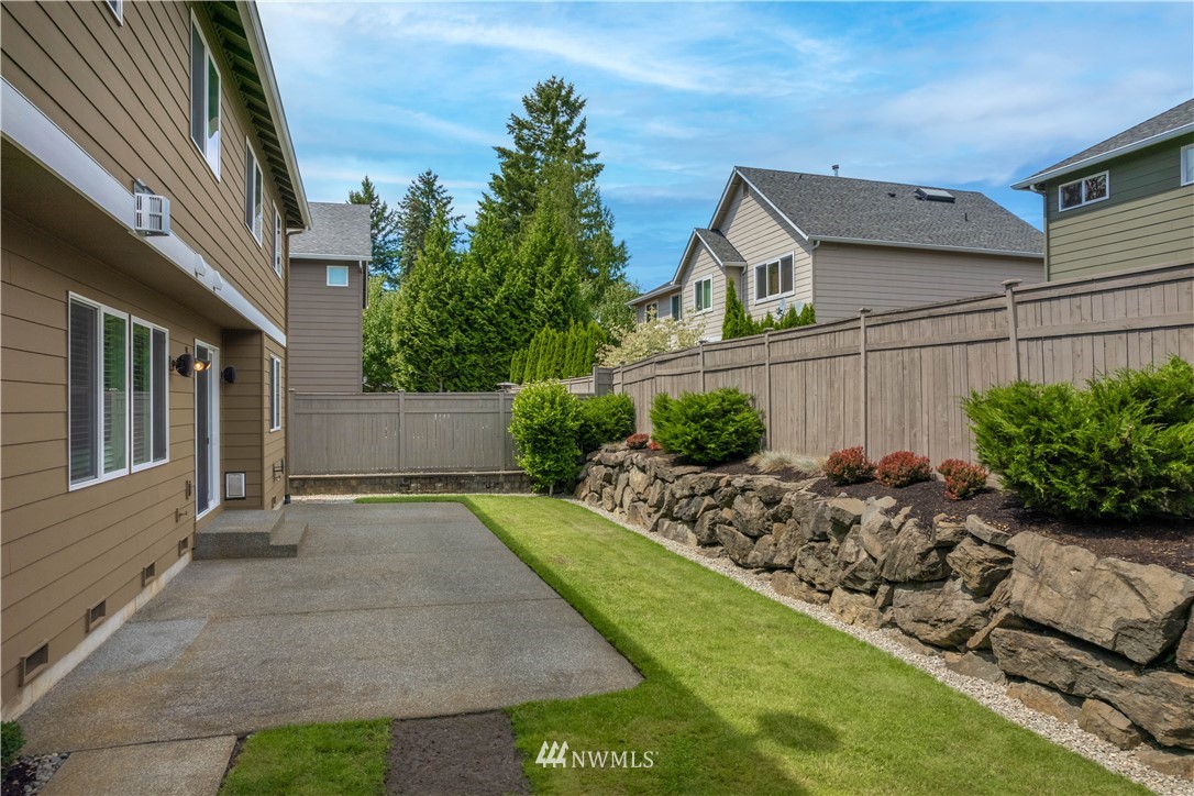 4708 Northeast 1st Place Renton, WA 98059 - Photo 32 of 34 Gallery Image 32