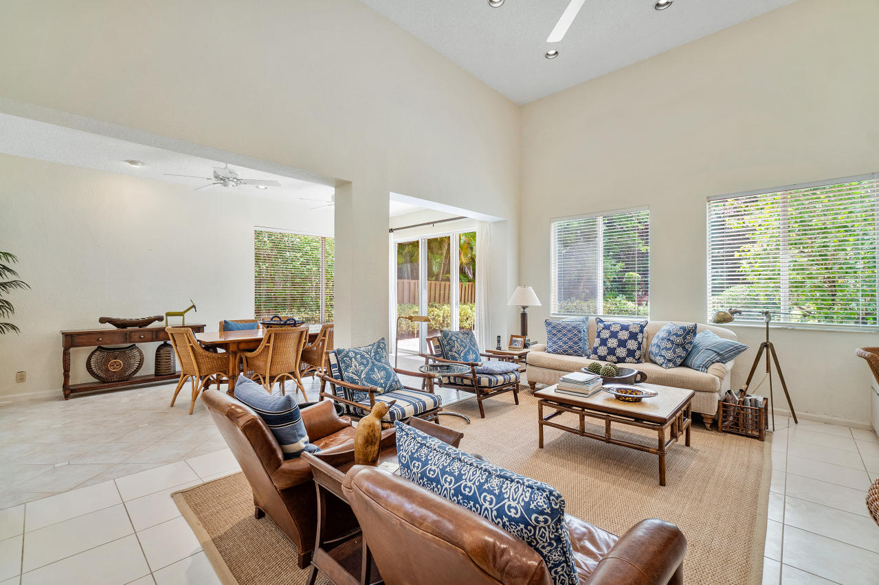 2462 Northwest 66th Drive Boca Raton, FL 33496 - Photo 12 of 55 015-2462Northwest66thDrive-BocaRaton-FL-