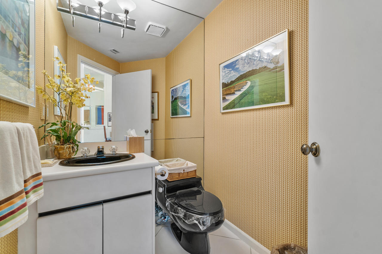 2462 Northwest 66th Drive Boca Raton, FL 33496 - Photo 14 of 55 017-2462Northwest66thDrive-BocaRaton-FL-