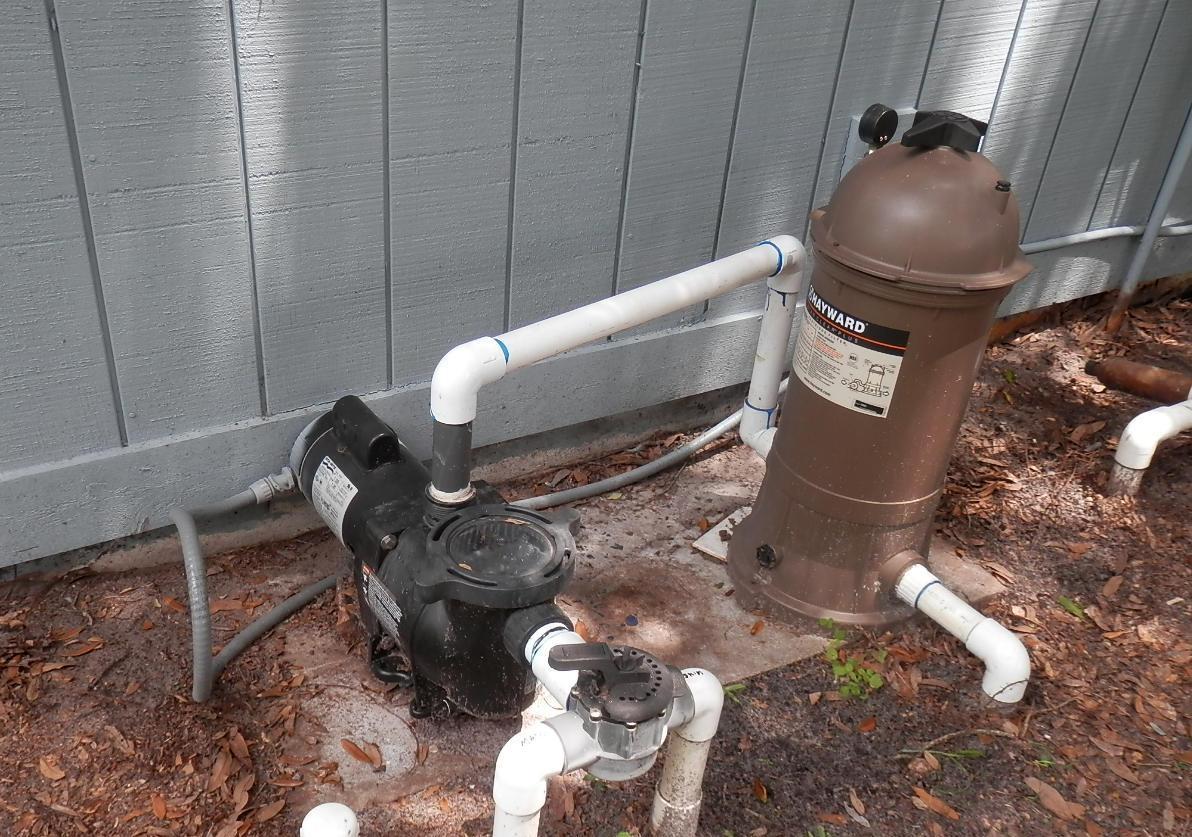 2252 Southeast Flanders Road Port St. Lucie, FL 34952 - Photo 21 of 24 NEW POOL PUMP AND FILTER
