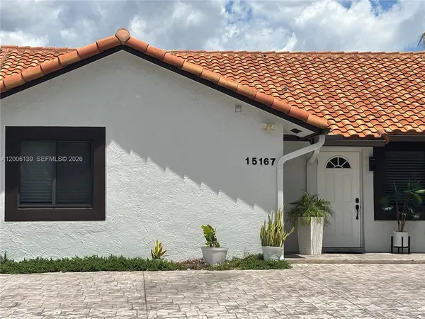 $3,500 | 15167 Southwest 94th Terrace, Unit 1, Miami, FL 33196