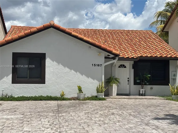 $3,500 | 15167 Southwest 94th Terrace, Unit 1, Miami, FL 33196