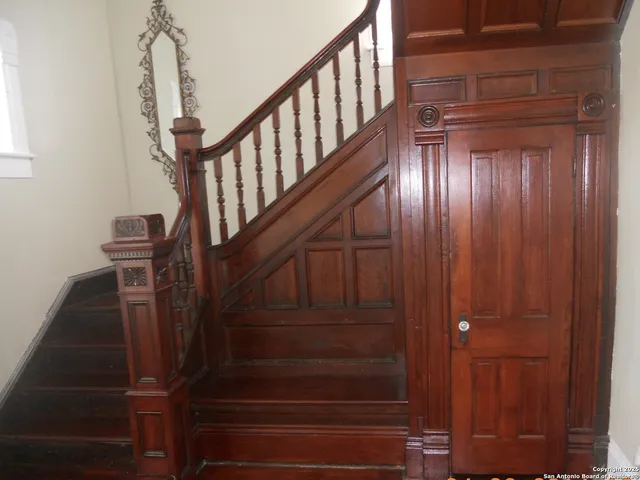 $629,000 | 315 North Hackberry, San Antonio, TX 78202