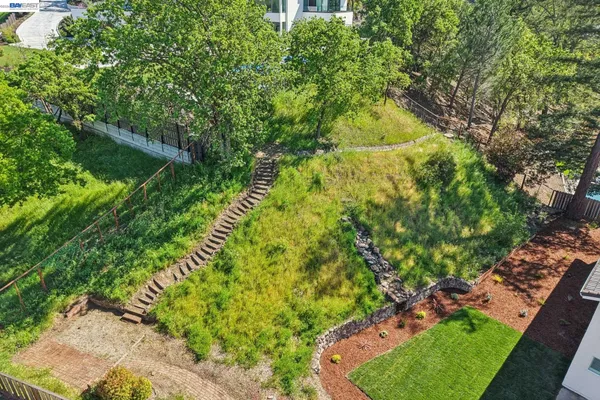 $1,995,000 | 44 Lariat Court, Walnut Creek, CA 94596