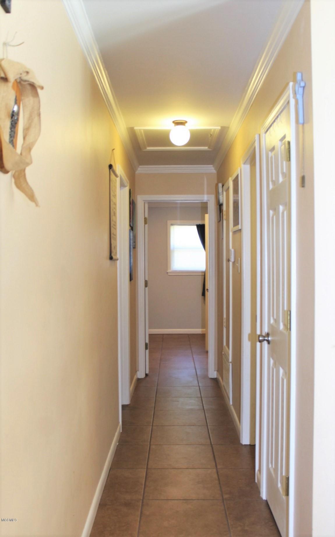 132 Hascal Gunter Road Lucedale, MS 39452 - Photo 18 of 36 18-Hallway