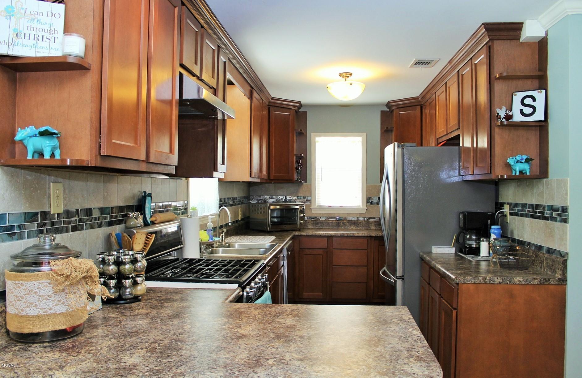 132 Hascal Gunter Road Lucedale, MS 39452 - Photo 8 of 36 8-Kitchen