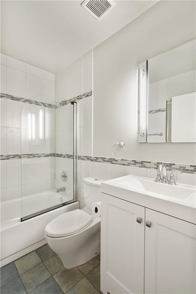 3272 Niagara Square, Unit 122 Pittsburgh, PA 15213 - Photo 18 of 25 Gallery Image 18