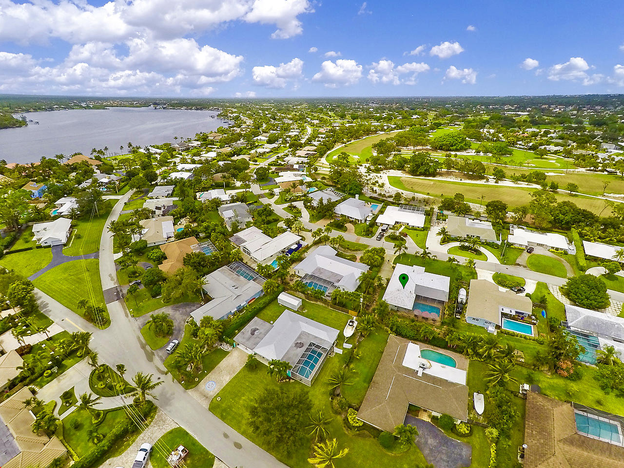 99 Golfview Drive Tequesta, FL 33469 - Photo 2 of 17 a view of a building