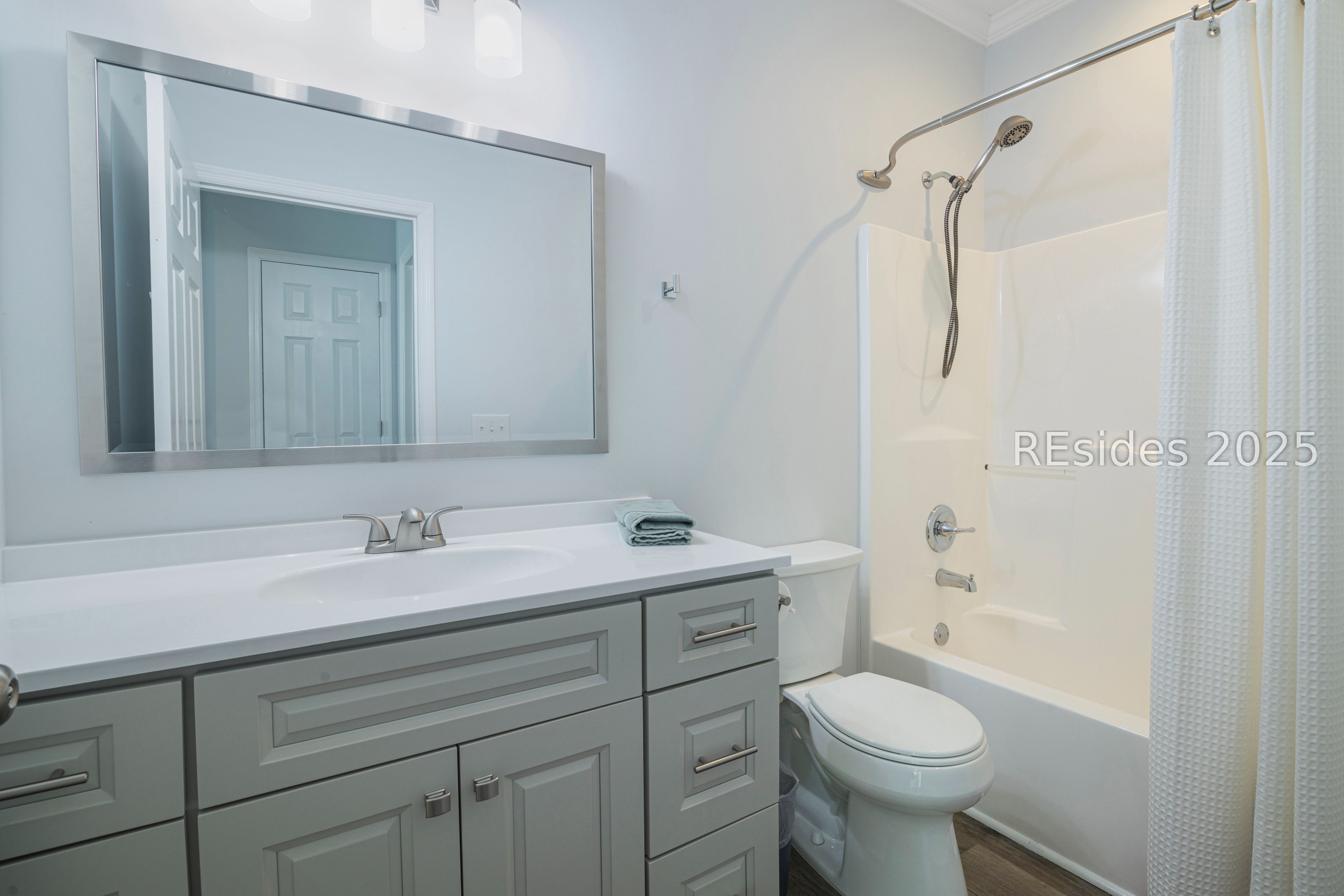 20 Daffodil Court Bluffton, SC 29909 - Photo 18 of 34