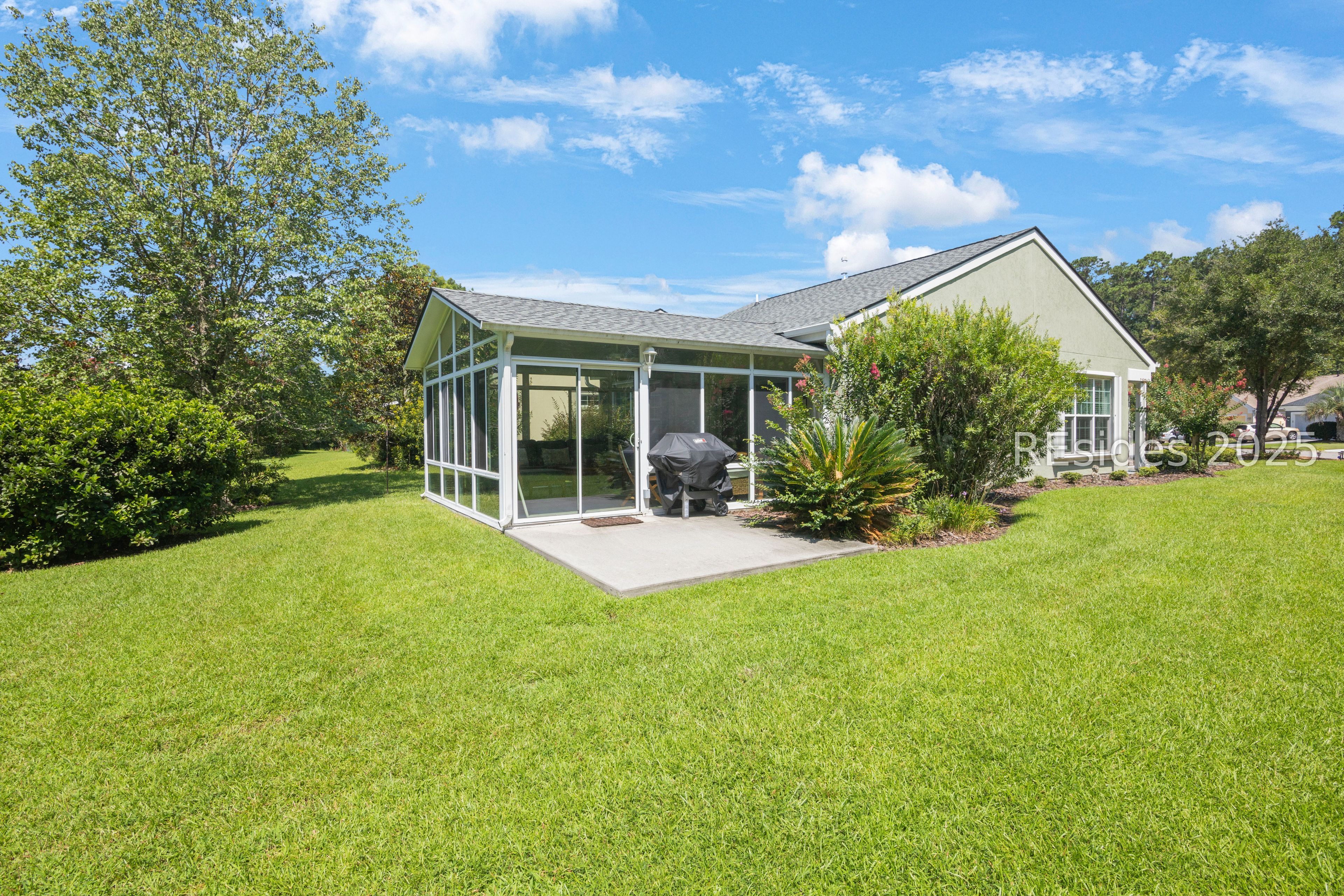 20 Daffodil Court Bluffton, SC 29909 - Photo 19 of 34