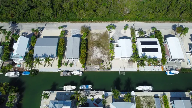 $650,000 | 775 Pirates Road, Summerland Key, FL 33042