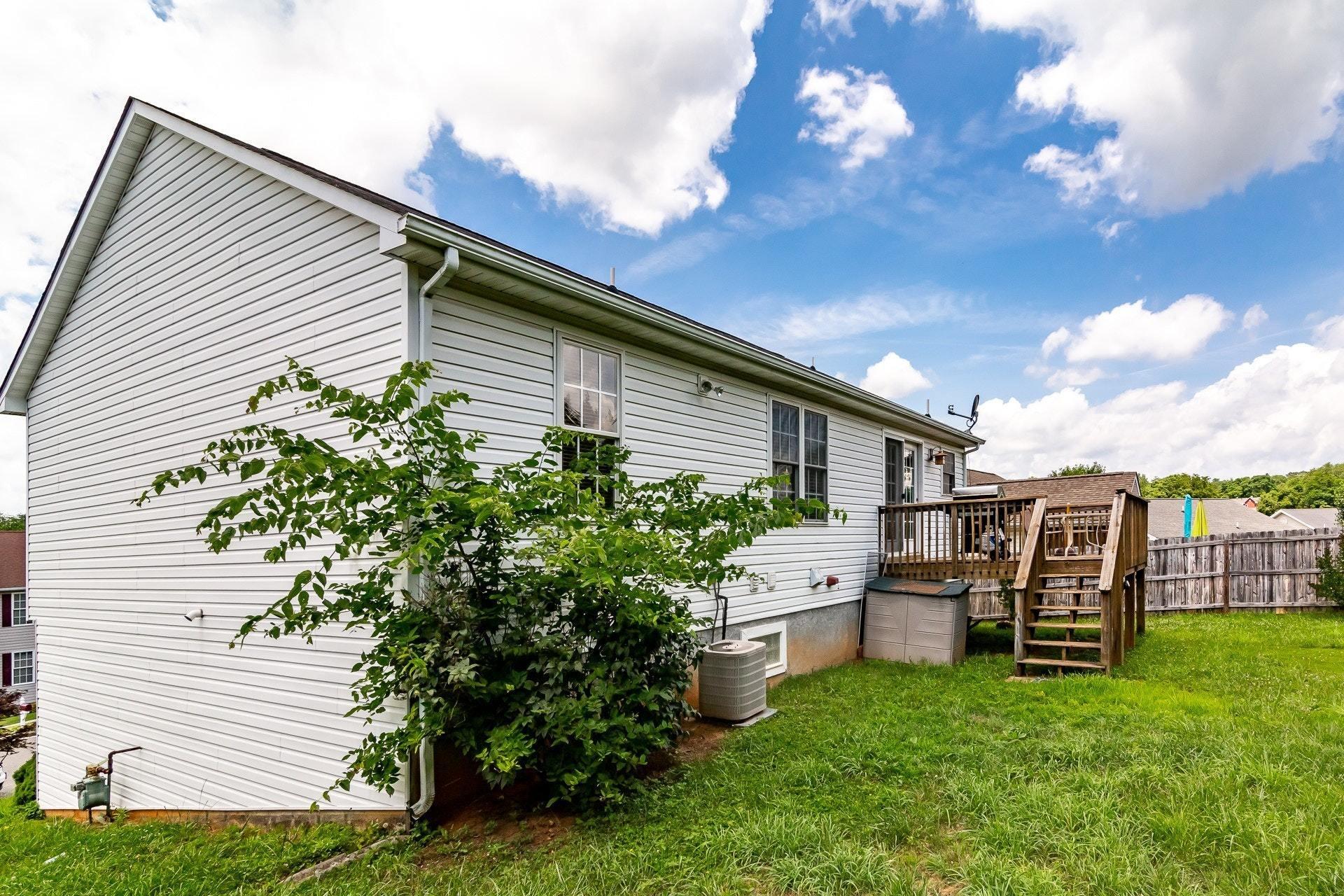 1744 Meadows Road Vinton, VA 24179 - Photo 28 of 36 a house view with a garden space