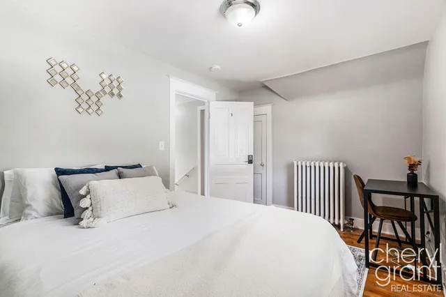 $310,000 | 1411 Union Avenue Northeast, Grand Rapids, MI 49505