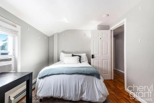 $310,000 | 1411 Union Avenue Northeast, Grand Rapids, MI 49505