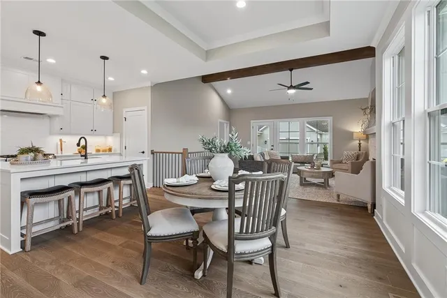 $578,025 | 8217 Aurora Street, Lenexa, KS 66220