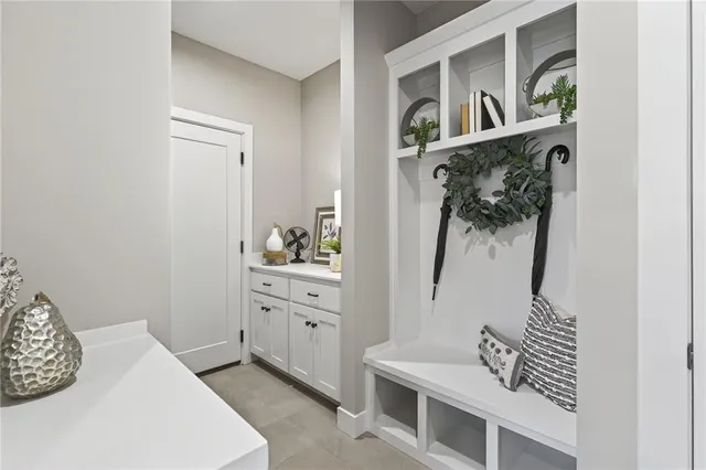 $578,025 | 8217 Aurora Street, Lenexa, KS 66220