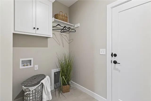 $578,025 | 8217 Aurora Street, Lenexa, KS 66220