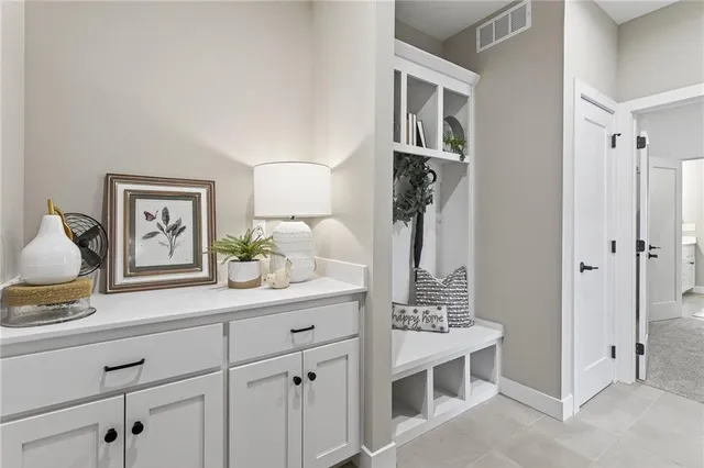 $578,025 | 8217 Aurora Street, Lenexa, KS 66220