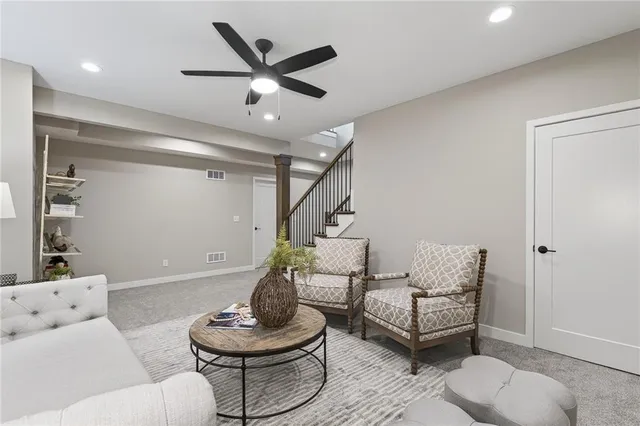 $578,025 | 8217 Aurora Street, Lenexa, KS 66220