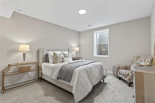 $578,025 | 8217 Aurora Street, Lenexa, KS 66220