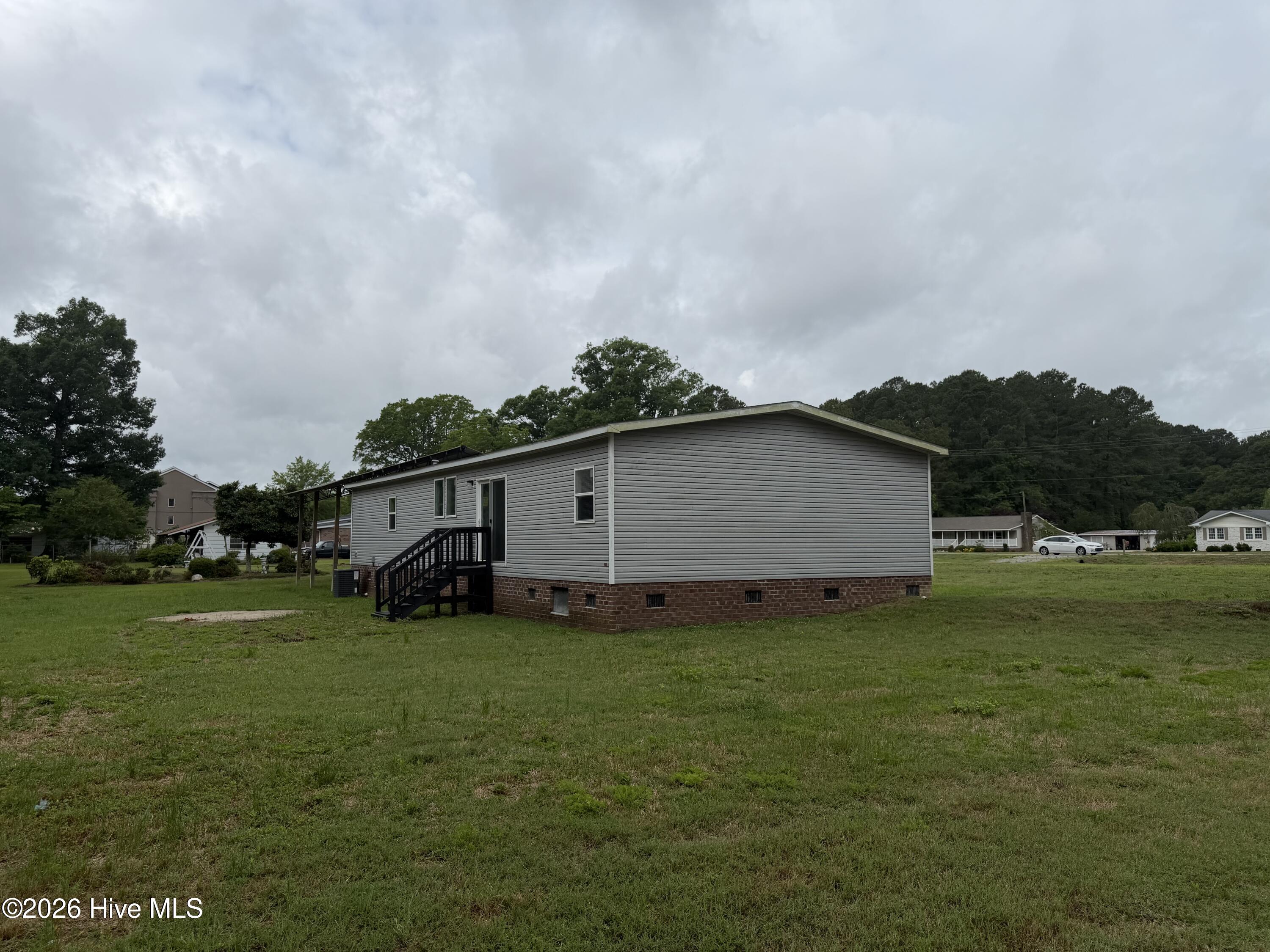2693 Prison Camp Road Williamston, NC 27892 - Photo 3 of 22 IMG_1027