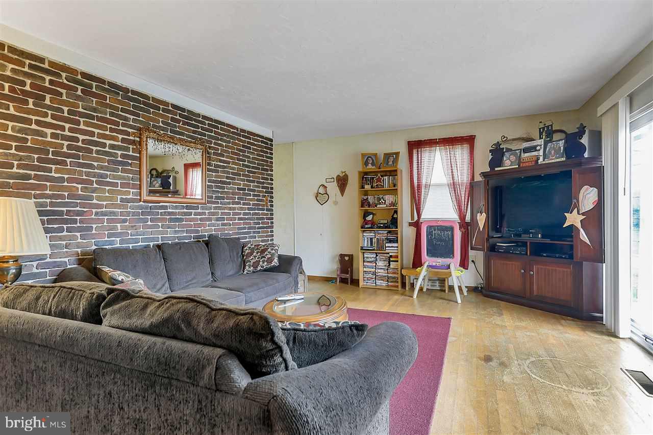 5194 East Prospect Road York, PA 17406 - Photo 15 of 25