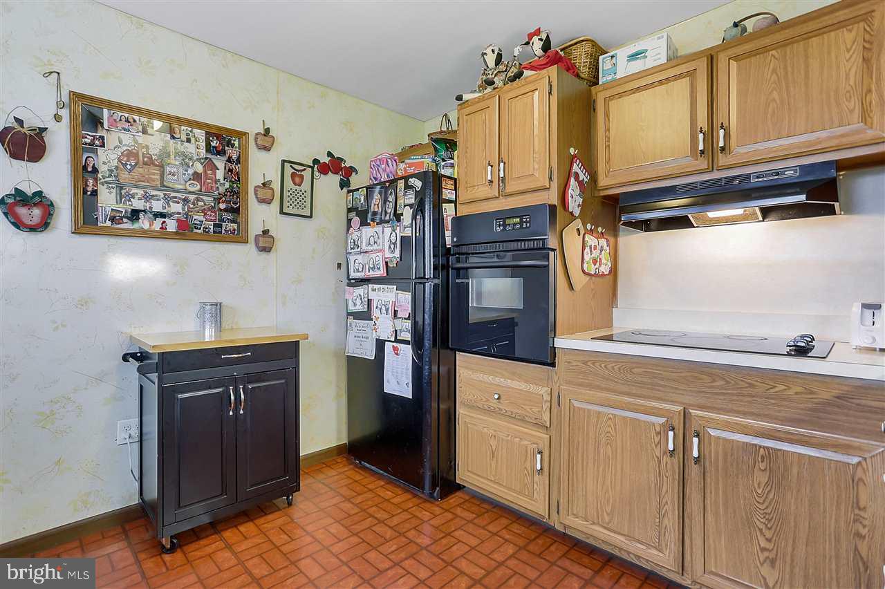 5194 East Prospect Road York, PA 17406 - Photo 10 of 25
