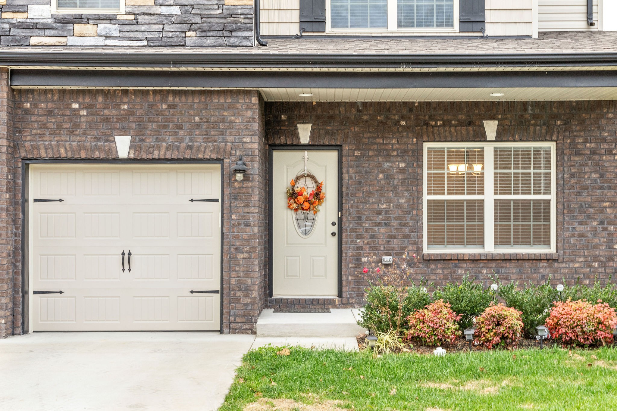1566 Raven Road Clarksville, TN 37042 - Photo 3 of 33 Gallery Image 3