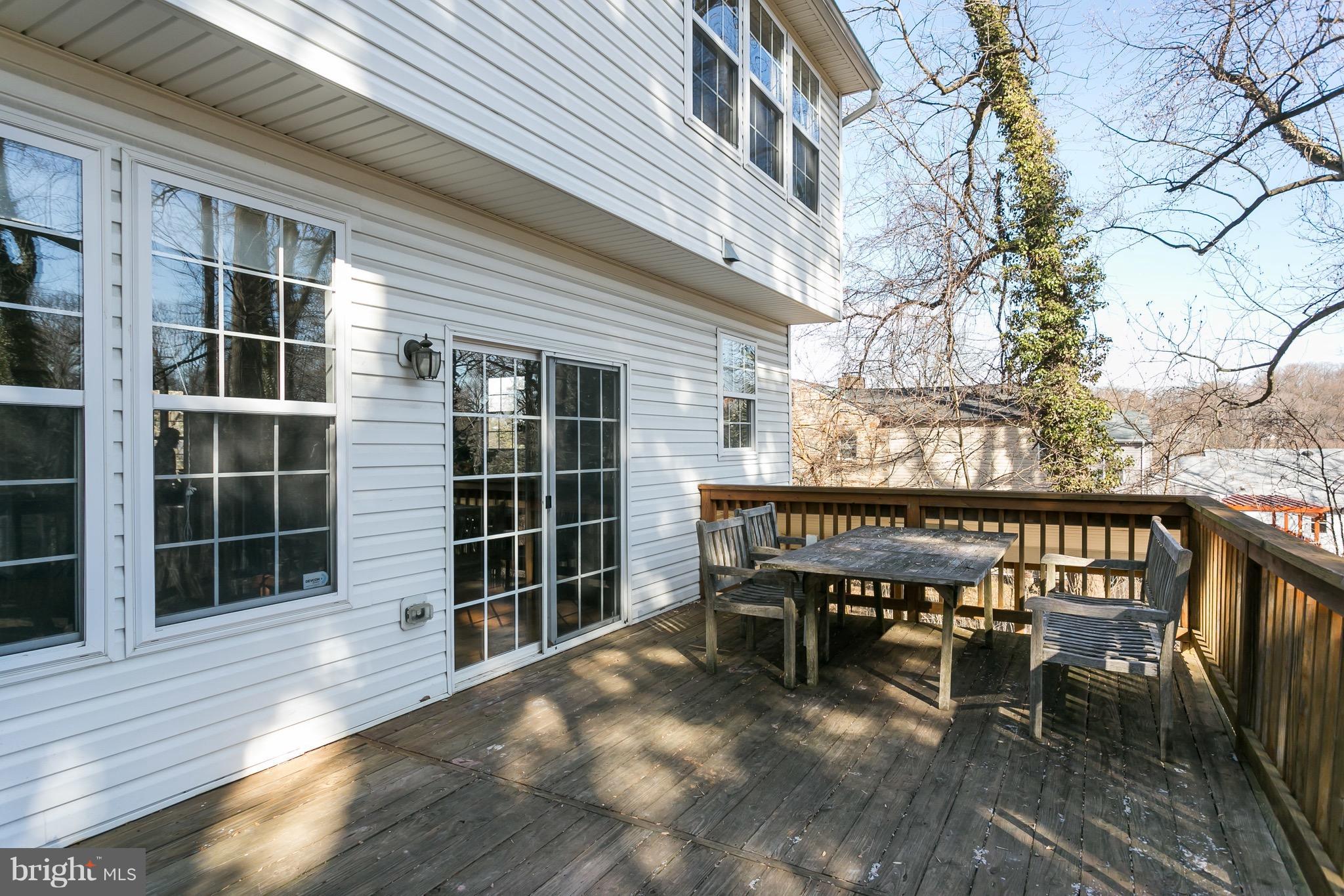 3211 Pinkney Road Baltimore, MD 21215 - Photo 26 of 30 Exterior (Rear)