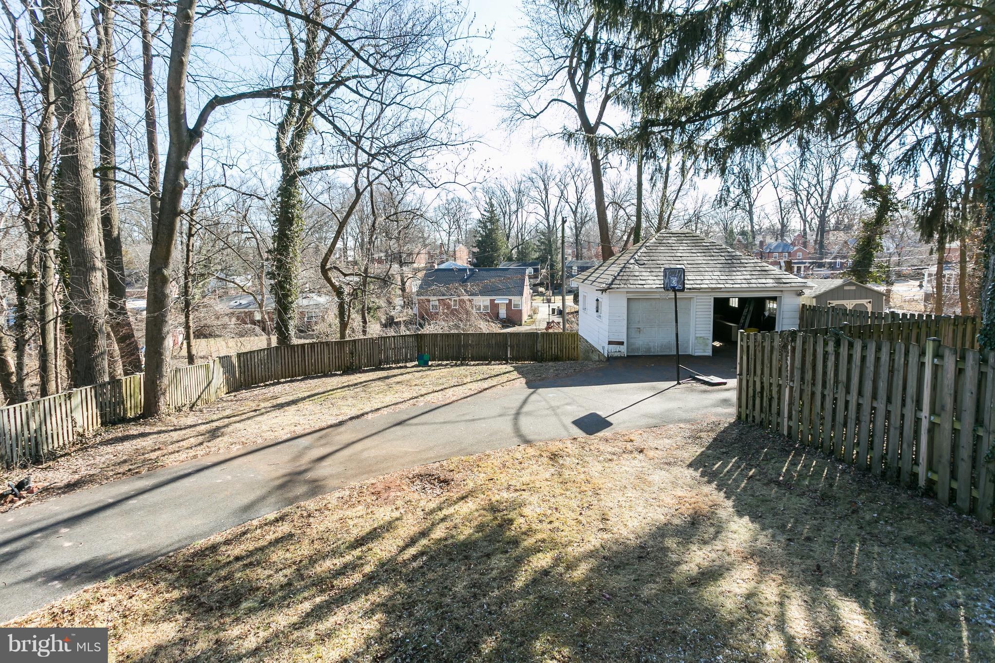 3211 Pinkney Road Baltimore, MD 21215 - Photo 28 of 30 Exterior (Rear)