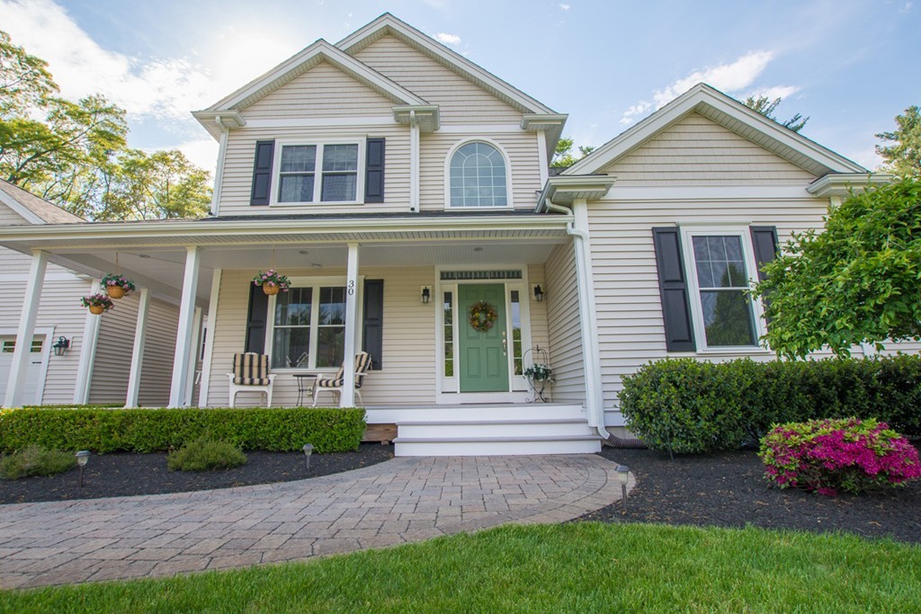 30 White Pines Road Bridgewater, MA 02324 - Photo 2 of 27 Gallery Image 2