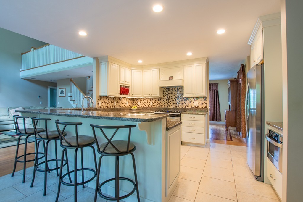 30 White Pines Road Bridgewater, MA 02324 - Photo 7 of 27 Gallery Image 7