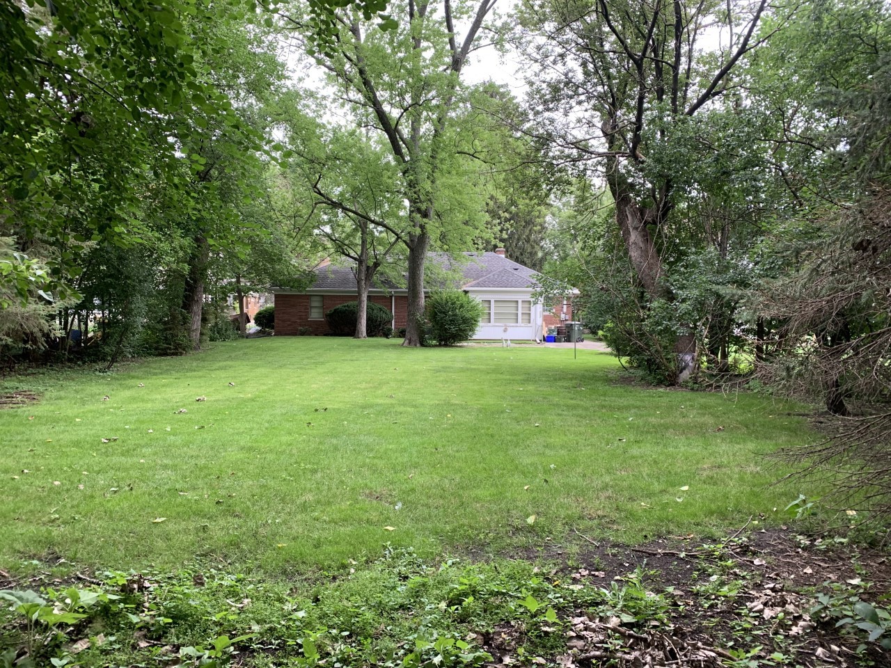 159 Lawton Road Riverside, IL 60546 - Photo 2 of 24