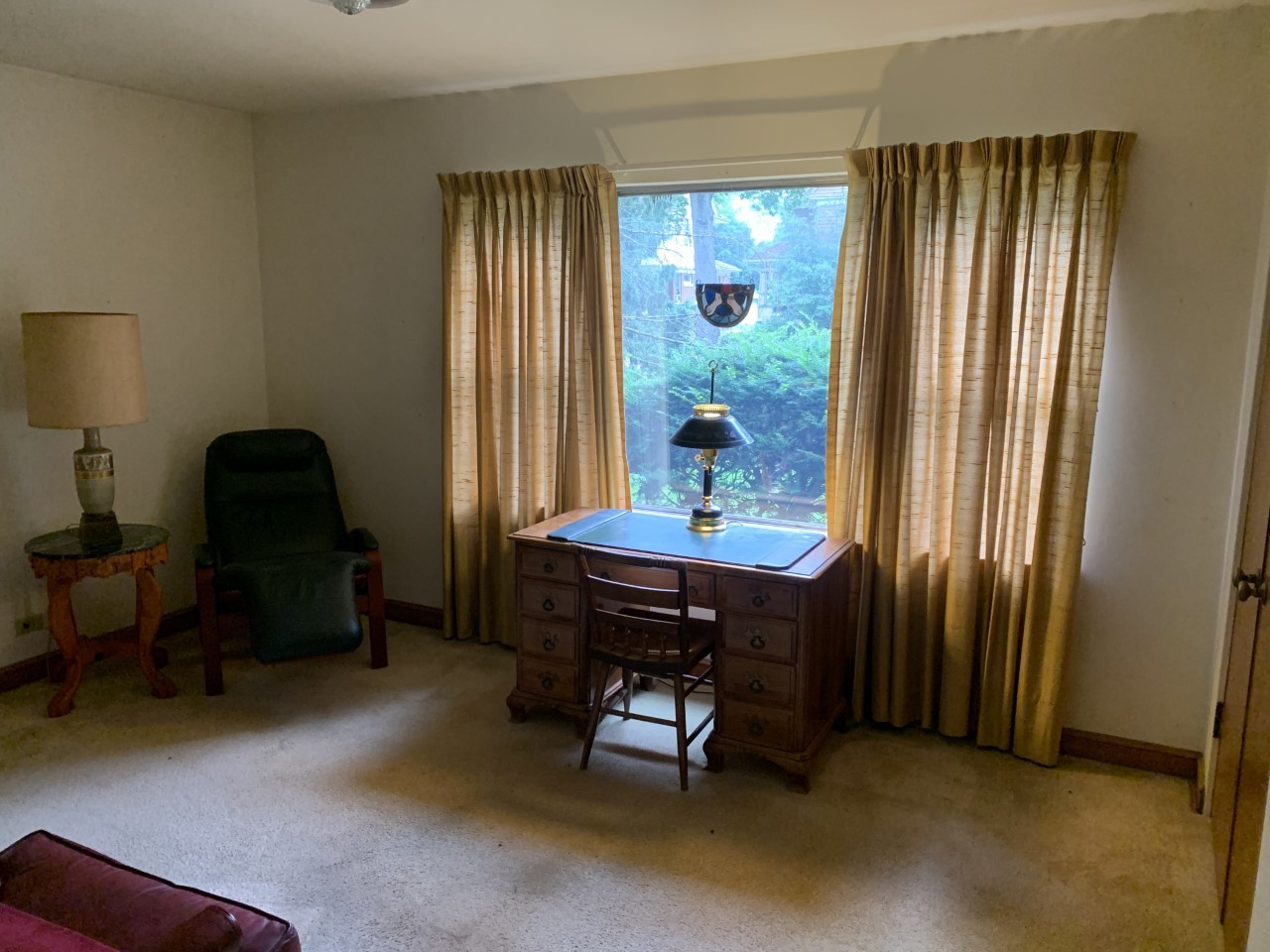 159 Lawton Road Riverside, IL 60546 - Photo 12 of 24