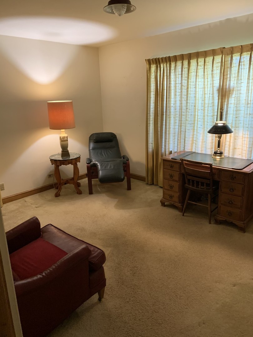 159 Lawton Road Riverside, IL 60546 - Photo 13 of 24