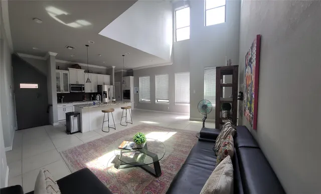 $479,000 | 1413 Holly Street, Unit A, Houston, TX 77007