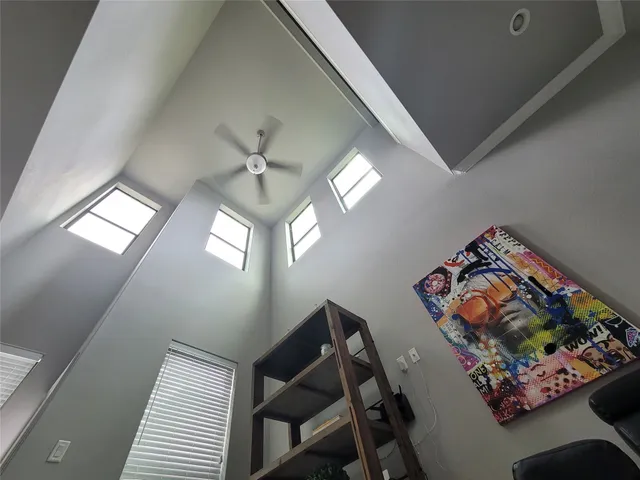 $479,000 | 1413 Holly Street, Unit A, Houston, TX 77007