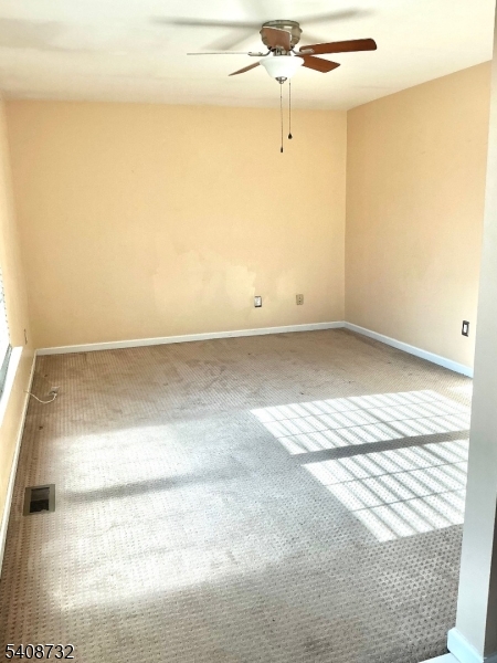 87 Winchester Way Somerset, NJ 08873 - Photo 16 of 20