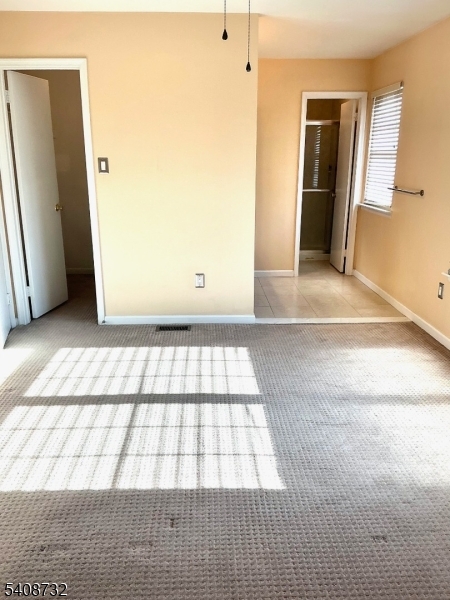 87 Winchester Way Somerset, NJ 08873 - Photo 17 of 20