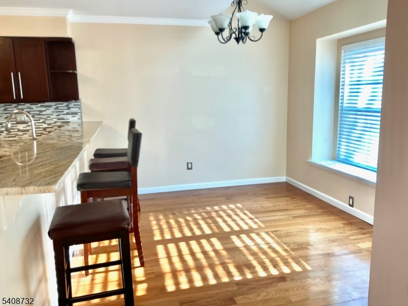 87 Winchester Way Somerset, NJ 08873 - Photo 8 of 20