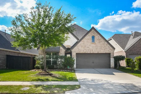 $399,888 | 2739 Lemongrass Breeze Lane, Richmond, TX 77406