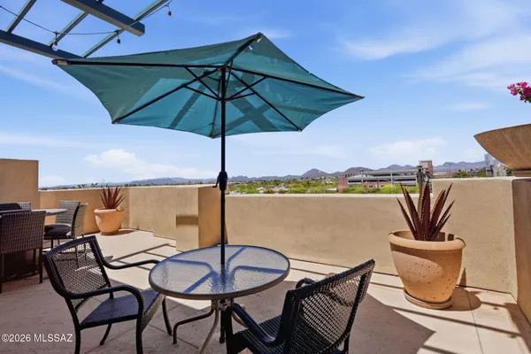 $535,000 | 446 North Campbell Avenue, Unit 1301, Tucson, AZ 85719