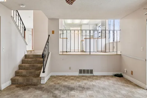 $439,000 | 7360 Meadowgate Drive, Sacramento, CA 95823