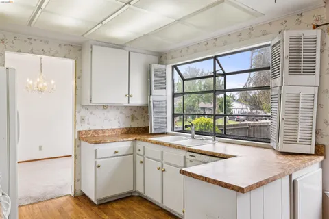 $439,000 | 7360 Meadowgate Drive, Sacramento, CA 95823
