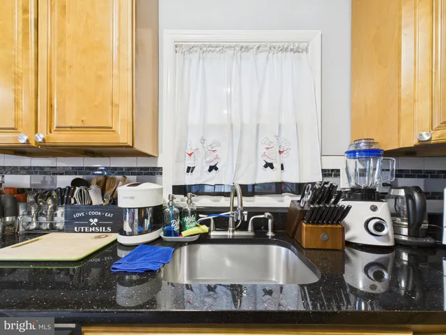 $515,000 | 6803 Ingraham Street, Riverdale, MD 20737